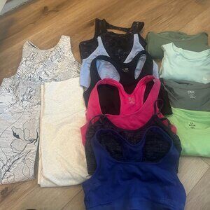 Women’s Lululemon / Athleta Athletic Bundle – Size Medium